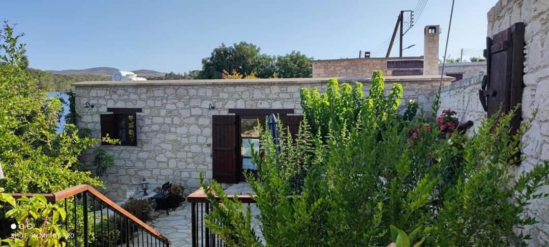 Aliki'S House 1+ 2 Pension Polis Buitenkant foto