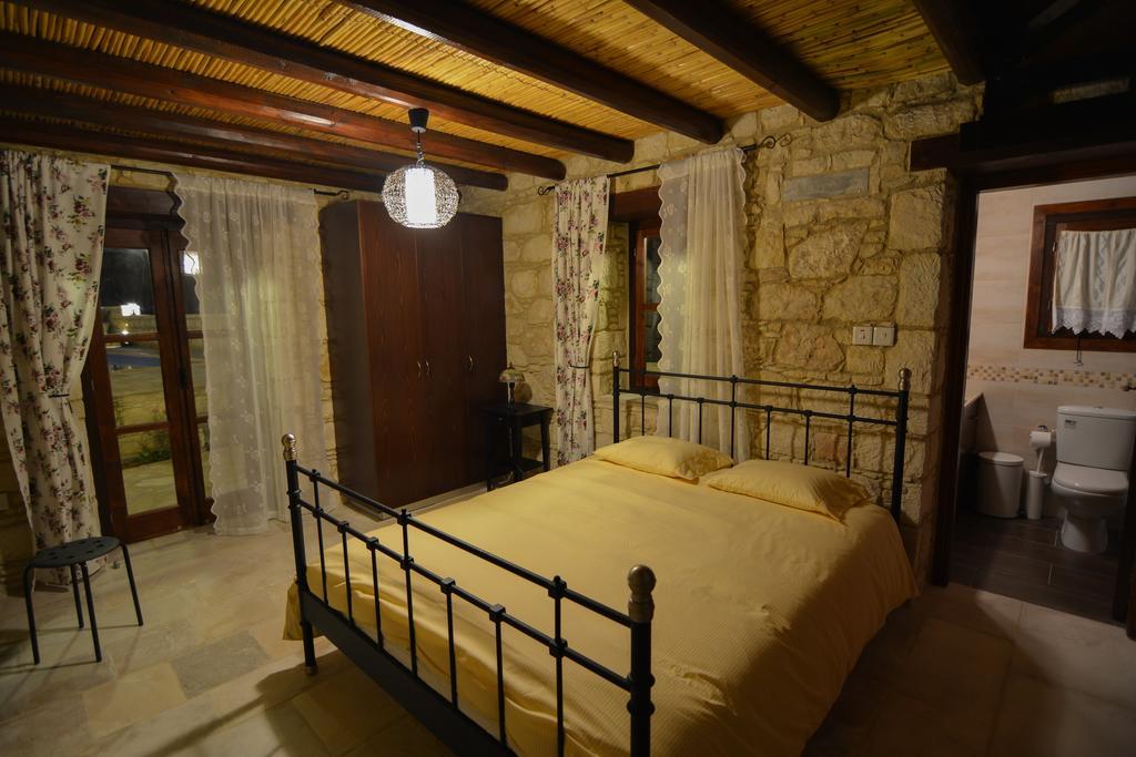 Aliki'S House 1+ 2 Pension Polis Kamer foto