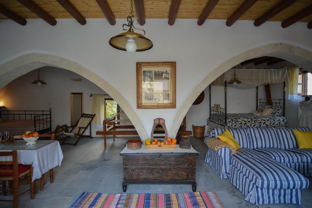 Aliki'S House 1+ 2 Pension Polis Kamer foto