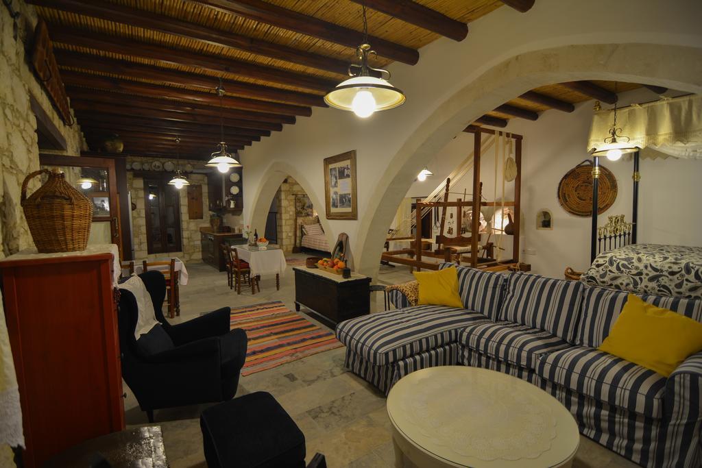 Aliki'S House 1+ 2 Pension Polis Kamer foto